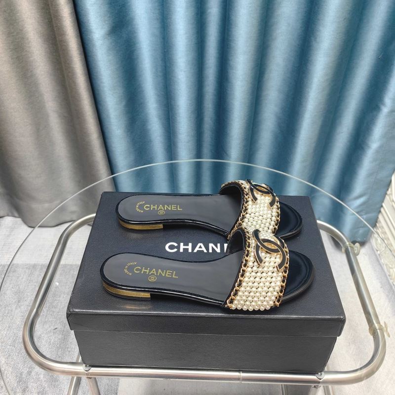 Ch*el slippers